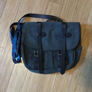 FILSON RUGGED TWILL FIELD BAG MEDIUM OTTER GREEN